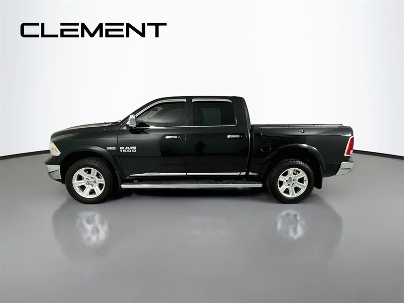 Ram 1500 Vehicle Full-screen Gallery Image 6