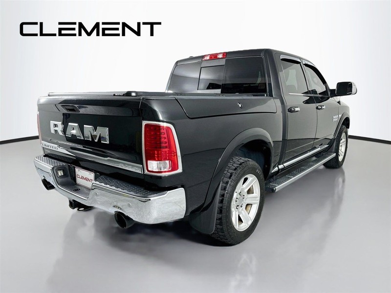 Ram 1500 Vehicle Full-screen Gallery Image 7