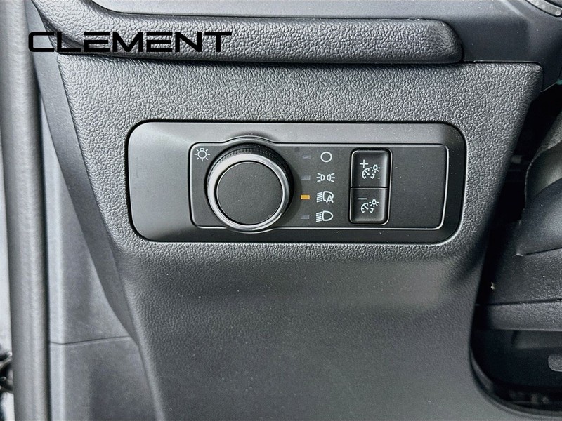 Ford Escape Vehicle Image 14