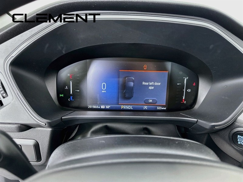 Ford Escape Vehicle Image 18