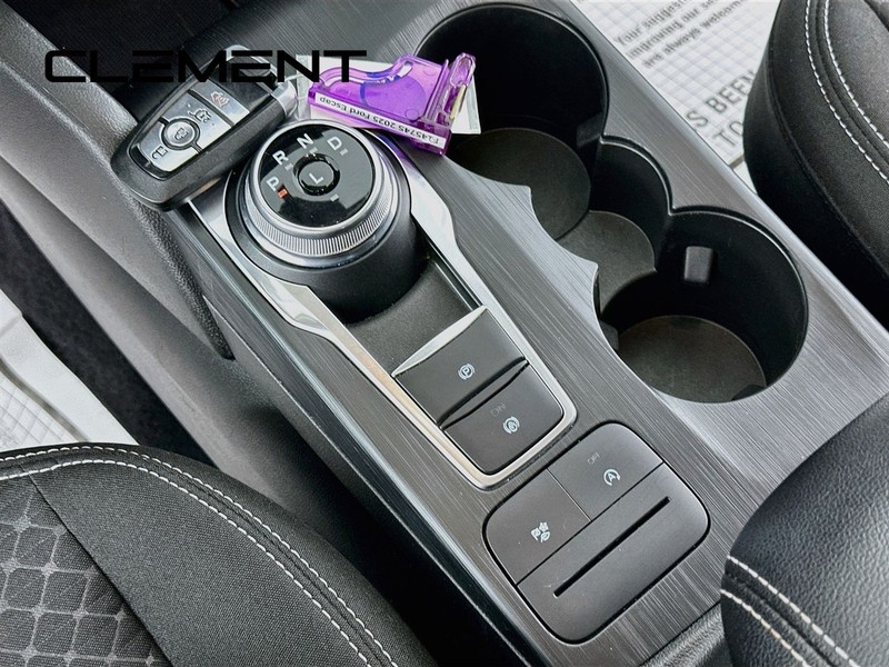 Ford Escape Vehicle Image 23
