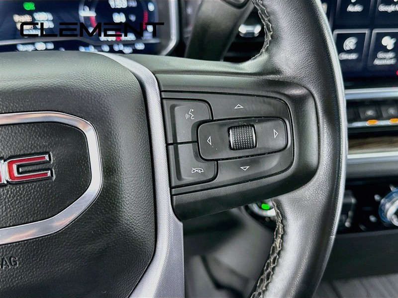 GMC Sierra 1500 Vehicle Full-screen Gallery Image 17