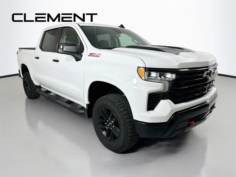 Chevrolet Silverado 1500 Vehicle Full-screen Gallery Image 5