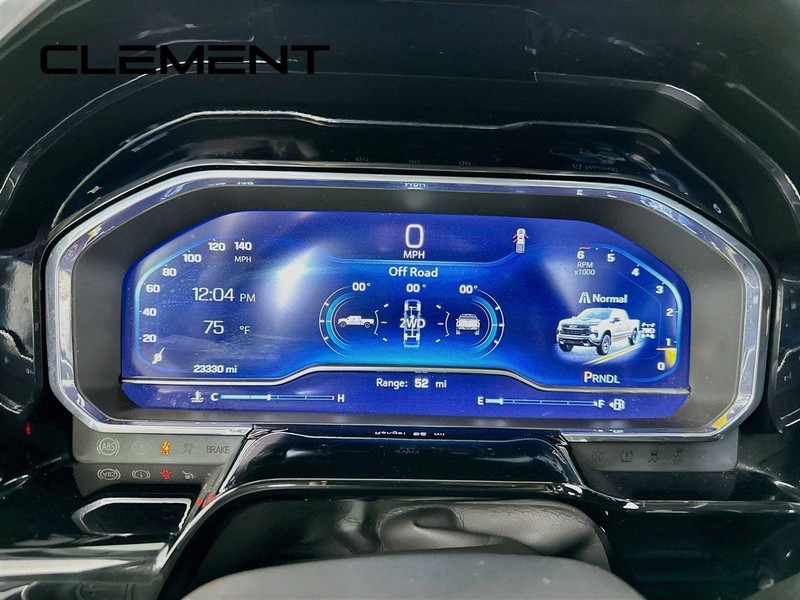 Chevrolet Silverado 1500 Vehicle Full-screen Gallery Image 18