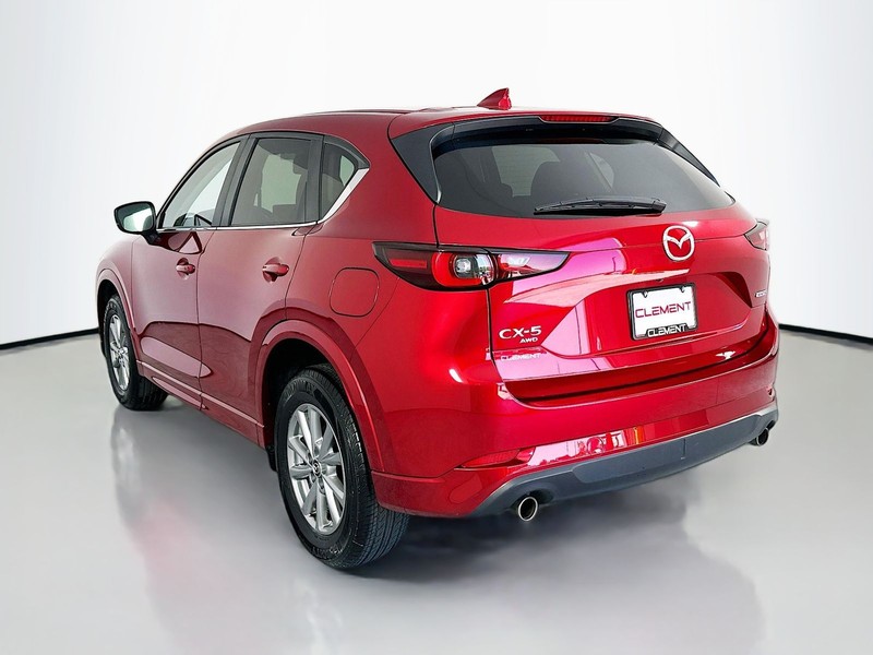 Mazda CX-5 Vehicle Full-screen Gallery Image 7