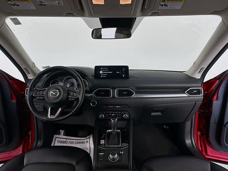 Mazda CX-5 Vehicle Full-screen Gallery Image 9