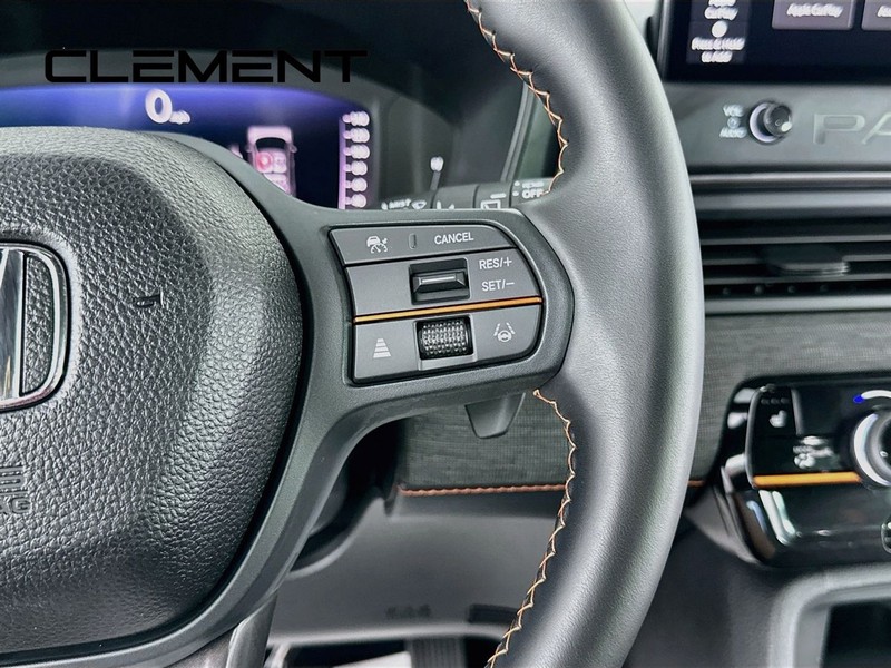 Honda Passport Vehicle Image 17