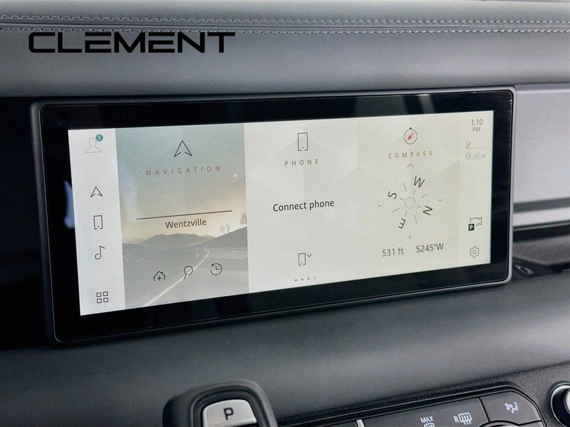 Land Rover Defender Vehicle Full-screen Gallery Image 18