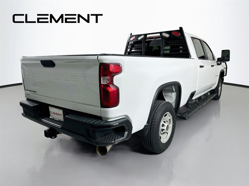 Chevrolet Silverado 2500HD Vehicle Full-screen Gallery Image 7