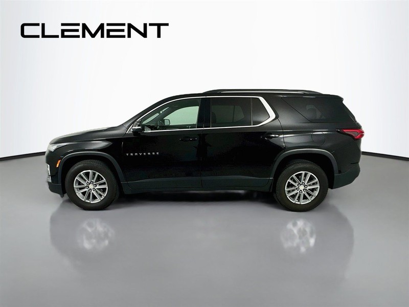 Chevrolet Traverse Vehicle Full-screen Gallery Image 6