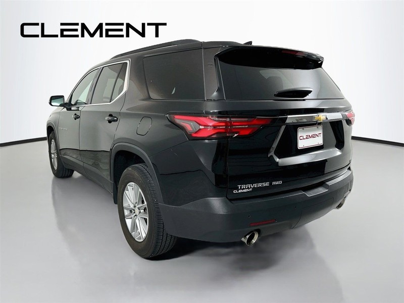 Chevrolet Traverse Vehicle Full-screen Gallery Image 10