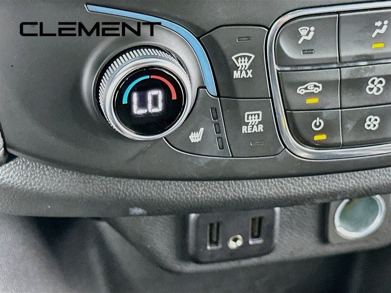Chevrolet Traverse Vehicle Full-screen Gallery Image 23