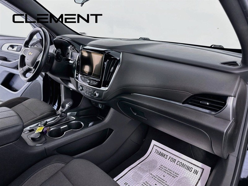 Chevrolet Traverse Vehicle Full-screen Gallery Image 34