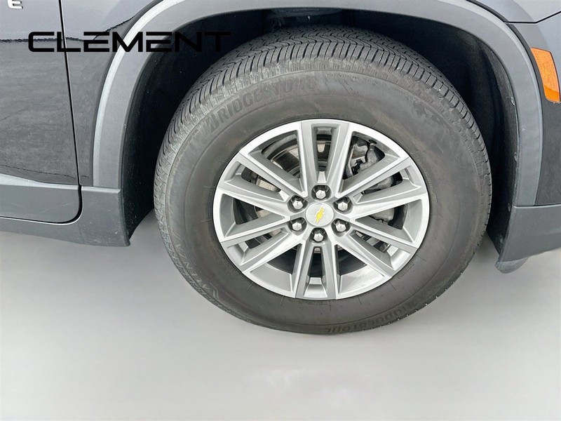 Chevrolet Traverse Vehicle Full-screen Gallery Image 36