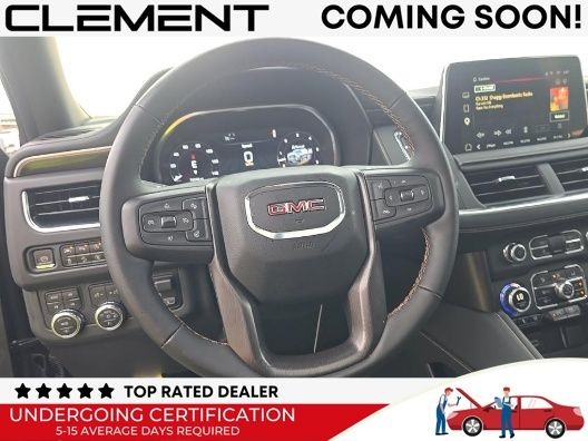 GMC Yukon Vehicle Full-screen Gallery Image 6