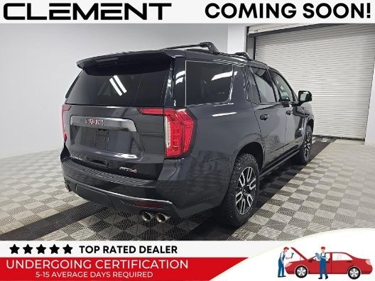 GMC Yukon Vehicle Full-screen Gallery Image 8