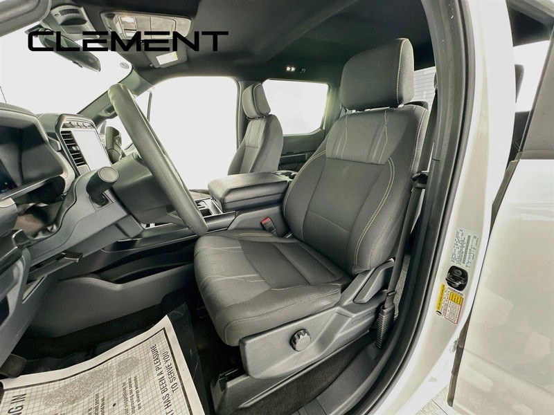 Ford F-150 Vehicle Full-screen Gallery Image 28