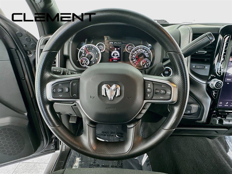 Ram 2500 Vehicle Full-screen Gallery Image 15