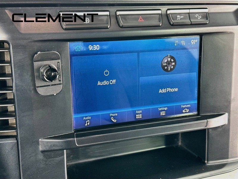 Ford Super Duty F-250 SRW Vehicle Full-screen Gallery Image 18