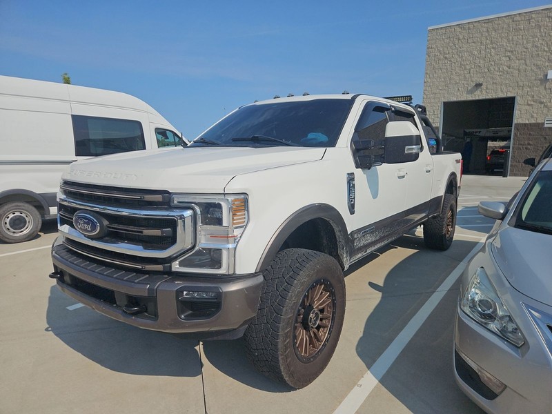 Ford Super Duty F-250 SRW Vehicle Image 02