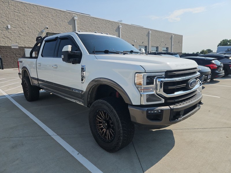 Ford Super Duty F-250 SRW Vehicle Image 03