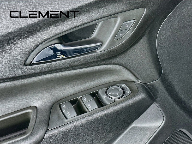 Chevrolet Equinox Vehicle Full-screen Gallery Image 27