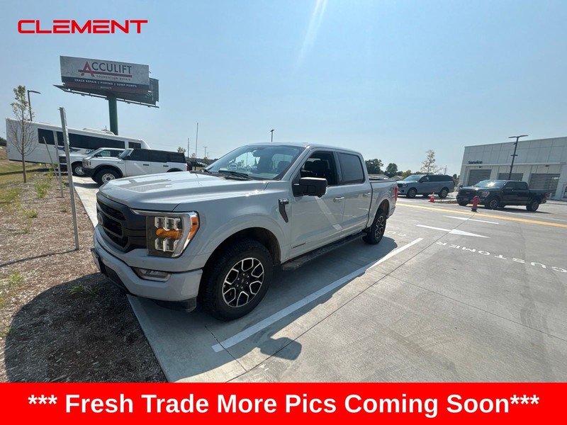 Ford F-150 Vehicle Full-screen Gallery Image 4