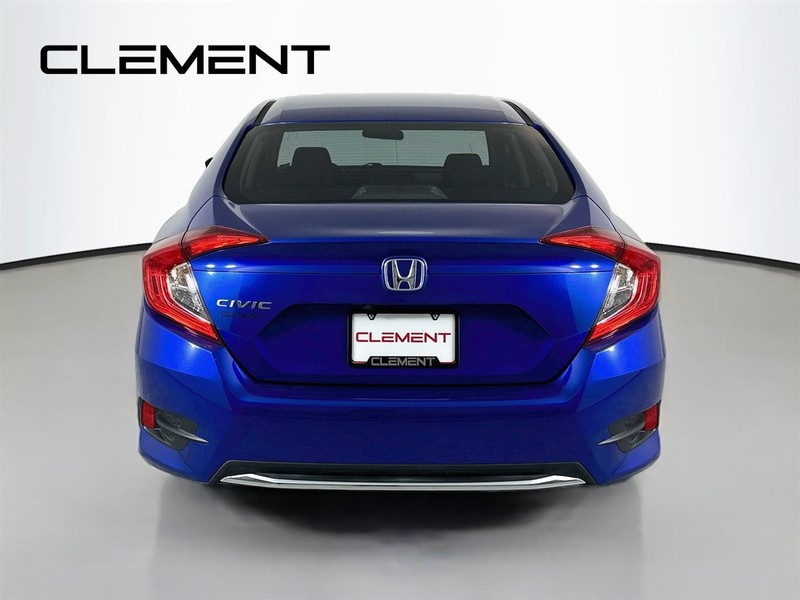 Honda Civic Sedan Vehicle Full-screen Gallery Image 8