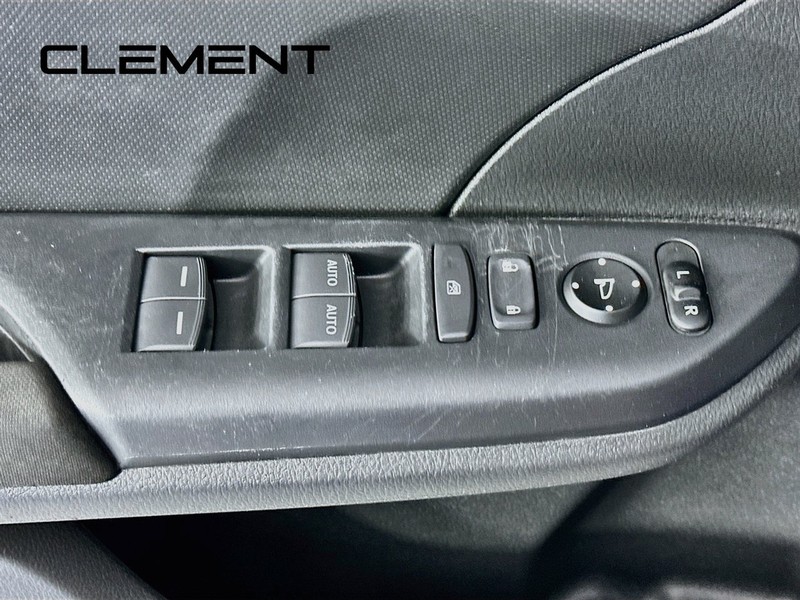 Honda Civic Sedan Vehicle Full-screen Gallery Image 24