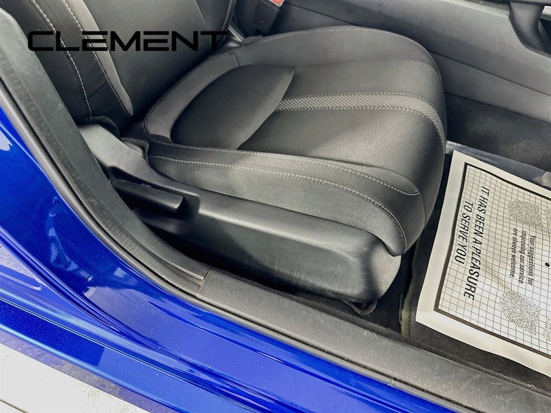 Honda Civic Sedan Vehicle Full-screen Gallery Image 31