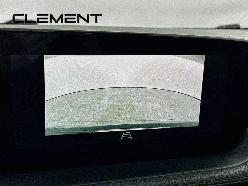Buick Encore GX Vehicle Full-screen Gallery Image 20