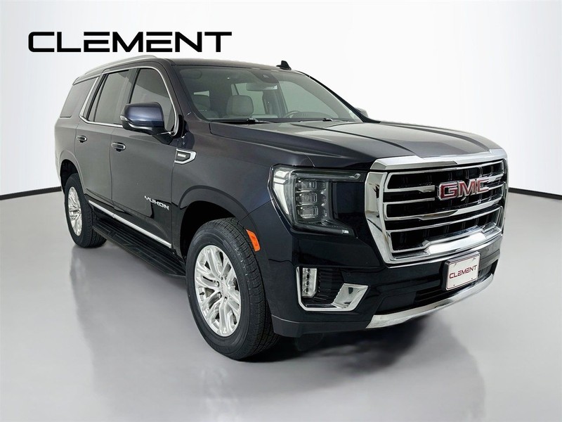 GMC Yukon Vehicle Full-screen Gallery Image 5