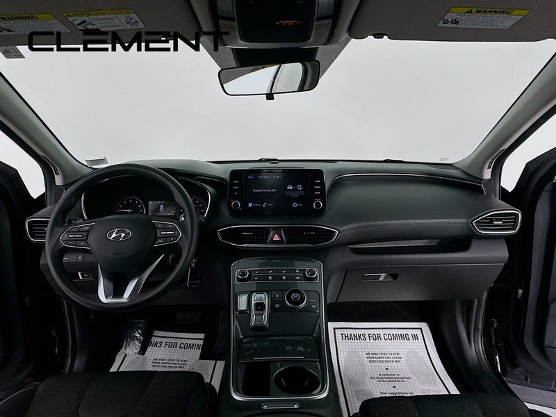 Hyundai Santa Fe Vehicle Image 12
