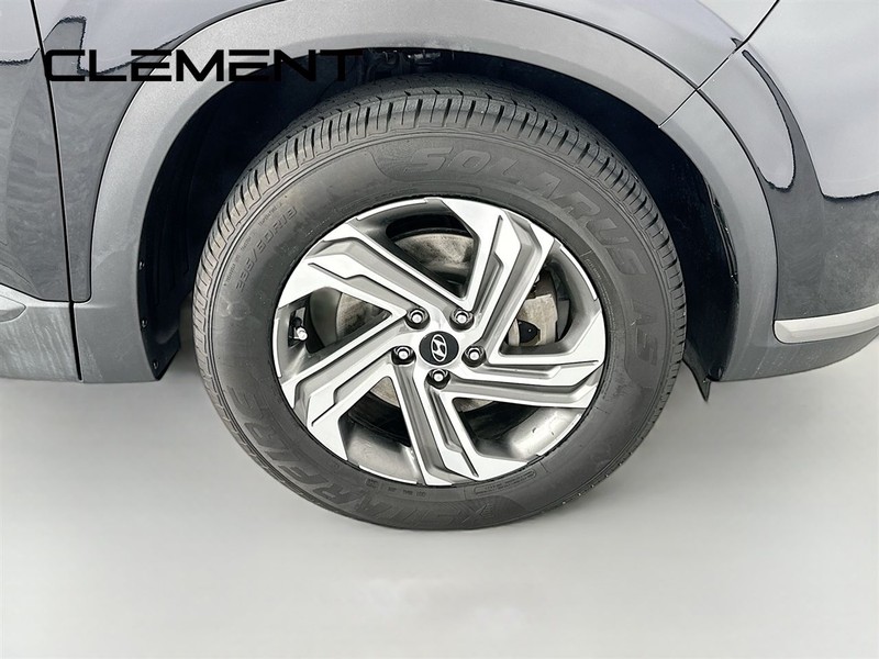 Hyundai Santa Fe Vehicle Image 34