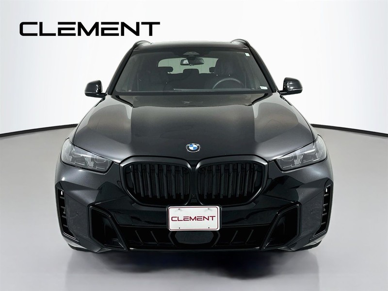 BMW X5 Vehicle Image 03