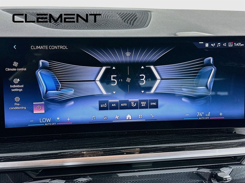 BMW X5 Vehicle Image 18