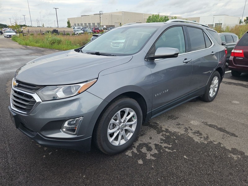 Chevrolet Equinox Vehicle Full-screen Gallery Image 2