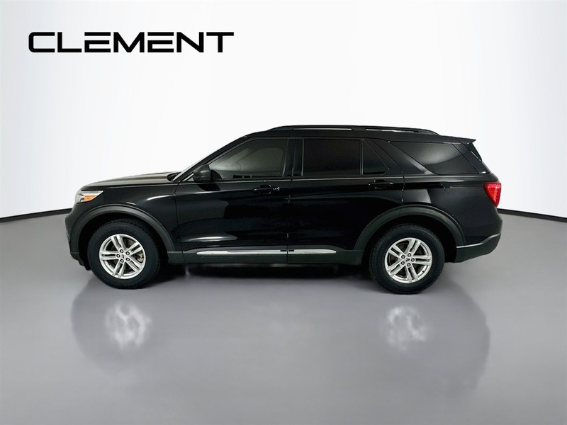 Ford Explorer Vehicle Image 06