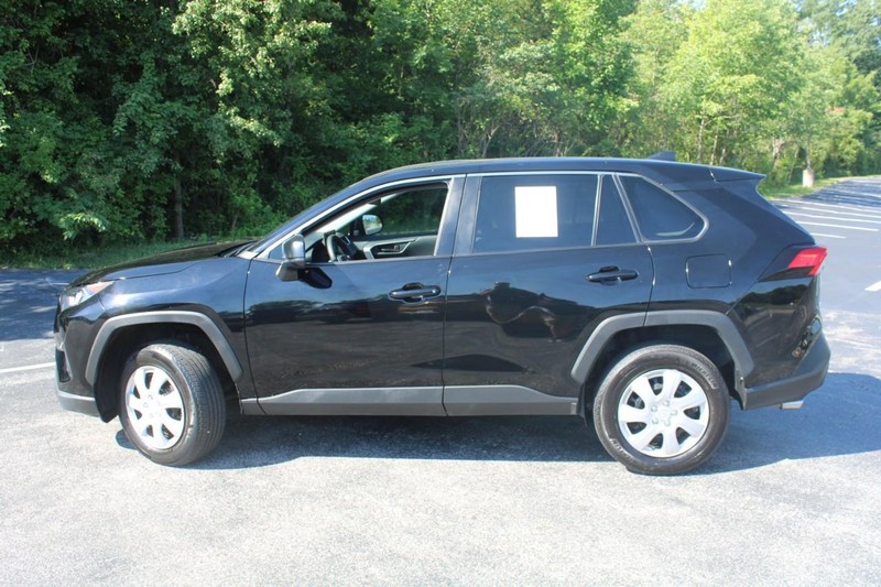 Toyota RAV4 Vehicle Image 03