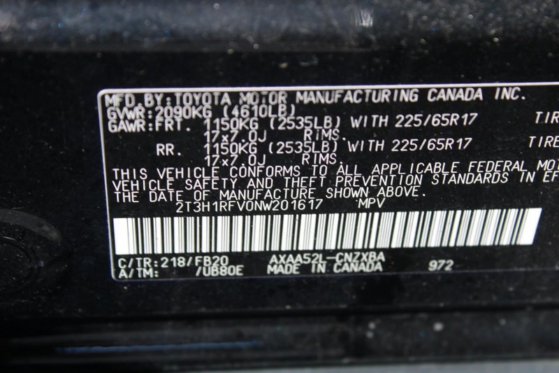 Toyota RAV4 Vehicle Image 24