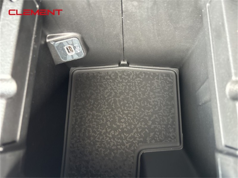 Jeep Wrangler 4xe Vehicle Image 17