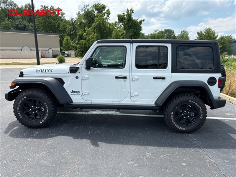 Jeep Wrangler 4xe Vehicle Image 23