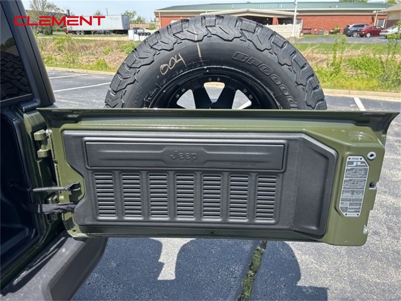 Jeep Wrangler Vehicle Image 27