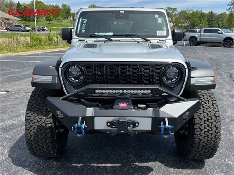 Jeep Wrangler Vehicle Image 04