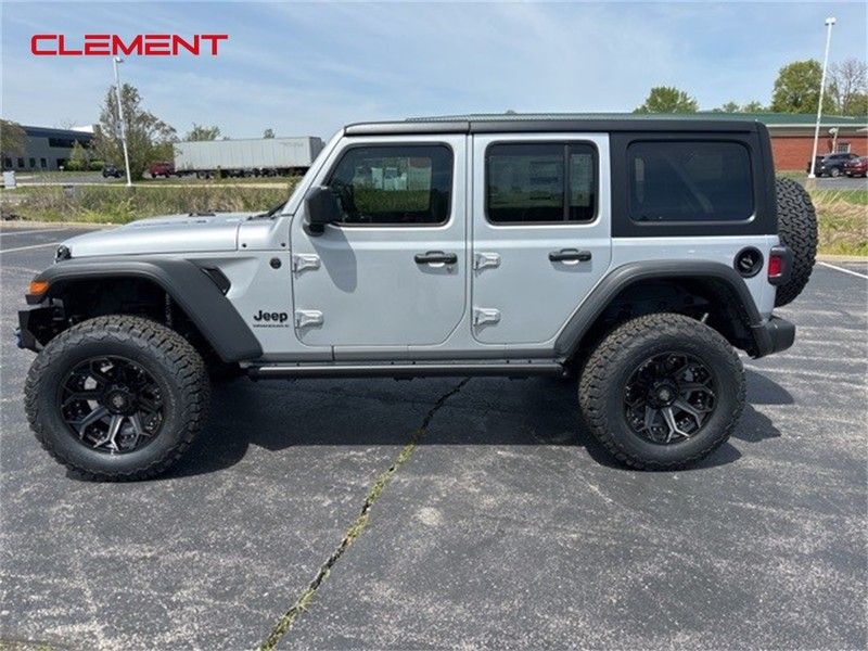 Jeep Wrangler Vehicle Image 21