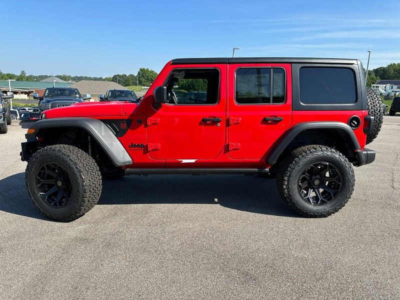 Jeep Wrangler Vehicle Image 03