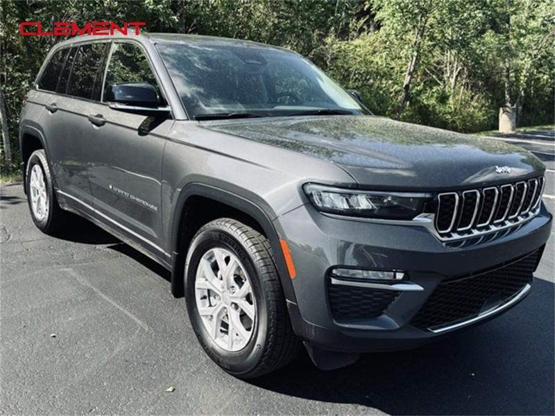 Jeep Grand Cherokee Vehicle Image 04