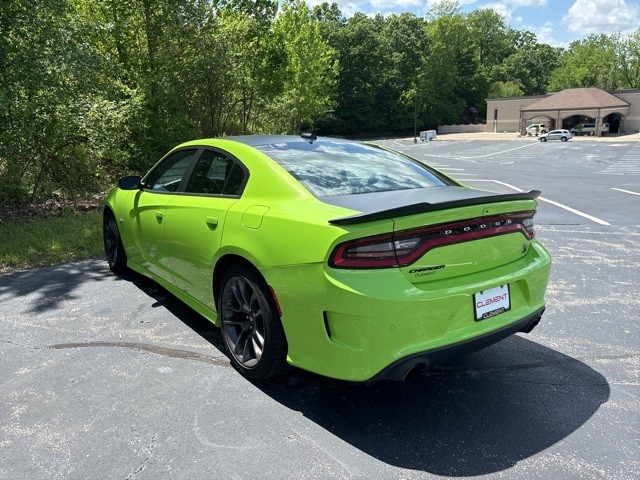 Dodge Charger Vehicle Image 36