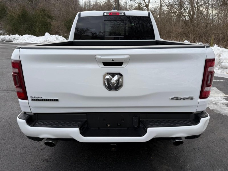 Ram 1500 Vehicle Image 11