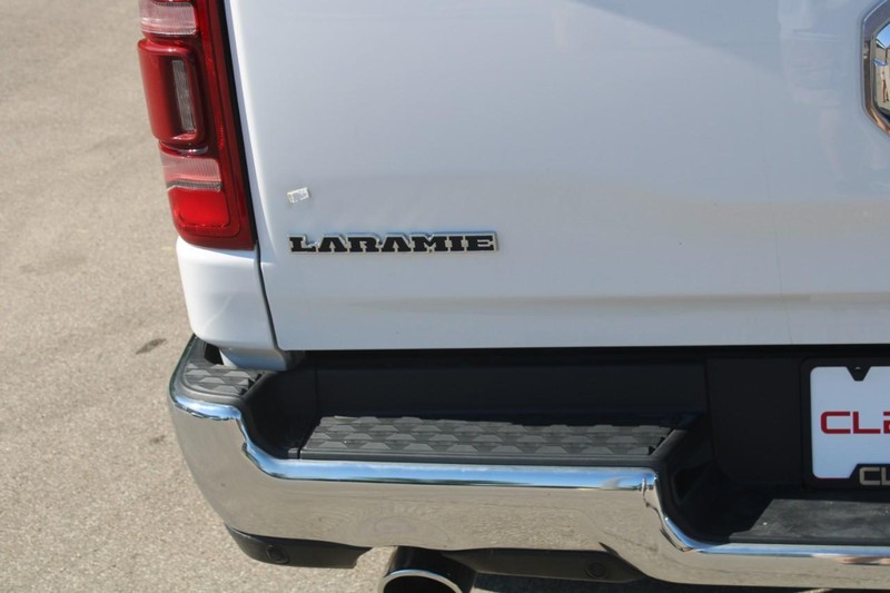 Ram 1500 Vehicle Image 09